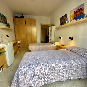  Appartement Barcelona Housing Recommend For Students Espagne